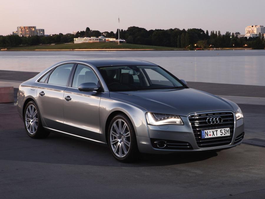  Audi A8 3.0 TDI Quattro (D4) 2010 года  (AU) (фото 1 из 9)